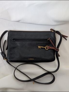 Fossil Gemma Black Pebbled Leather Two-Tone Crossbody Bag Purse
